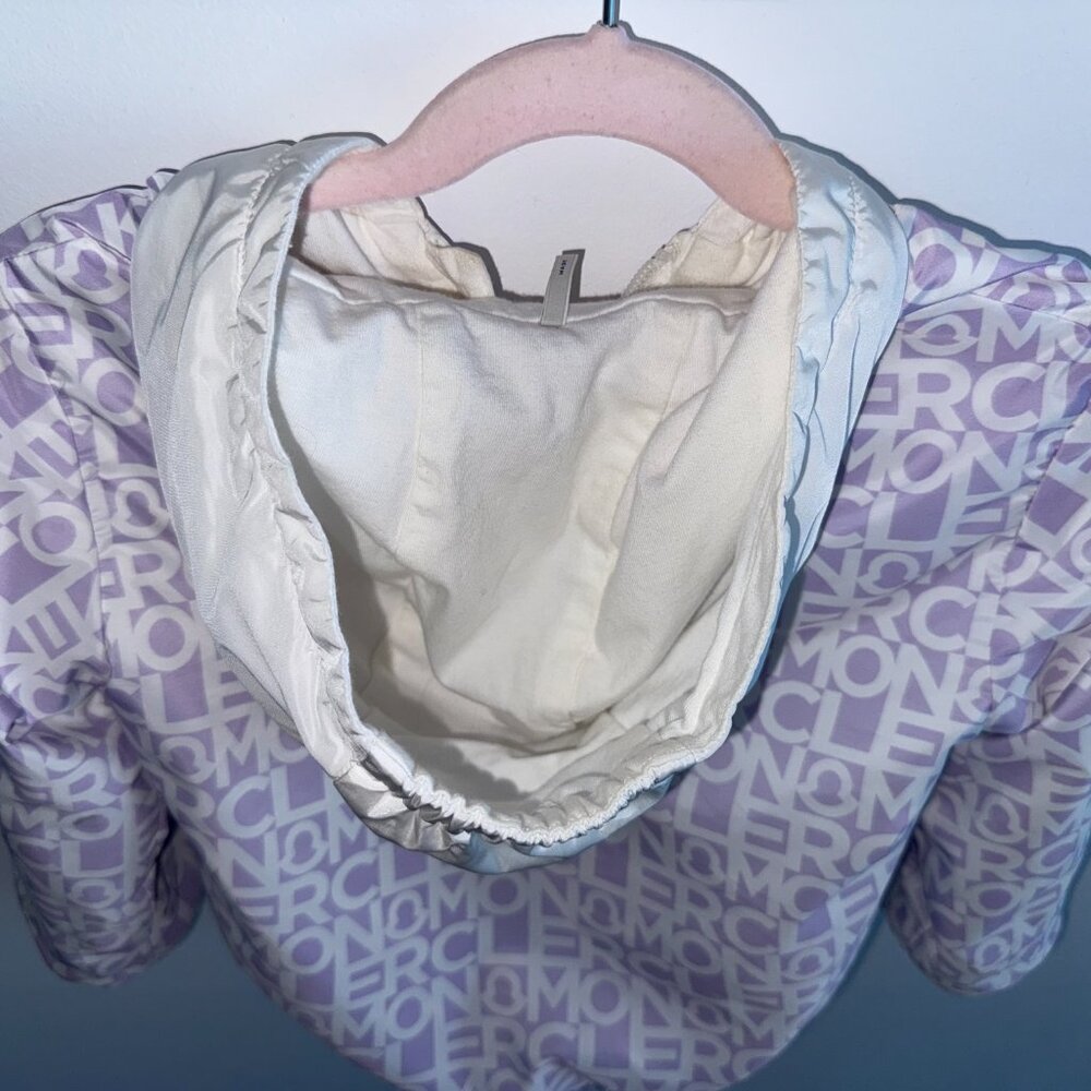 Moncler Kids Girls Logo Hooded Jacket – Size 3A (Toddler) – Lilac/White - Picture 4 of 12